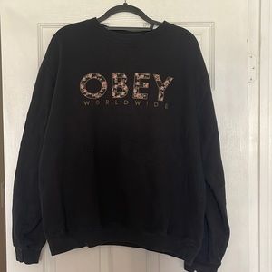 XL unisex “OBEY” crewneck